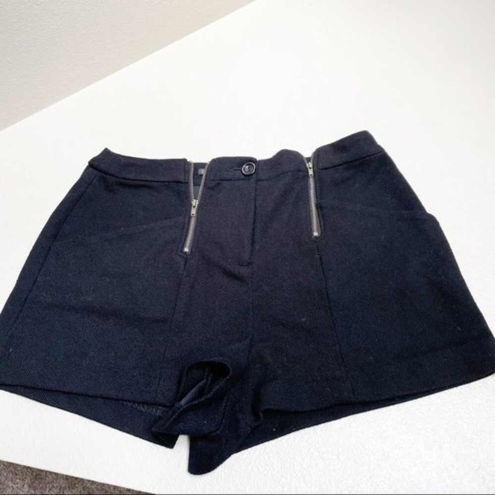 Black Lucca Couture size large shorts